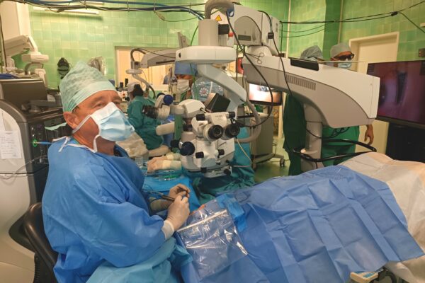 7. Martinská 3D Live surgery